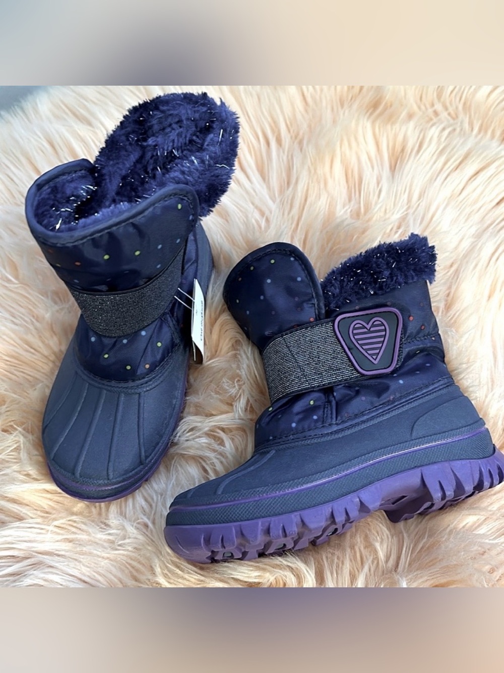Girls Purple Winter Snow Boots Heart Accent and Velcro Strap Sz 10 NEW!